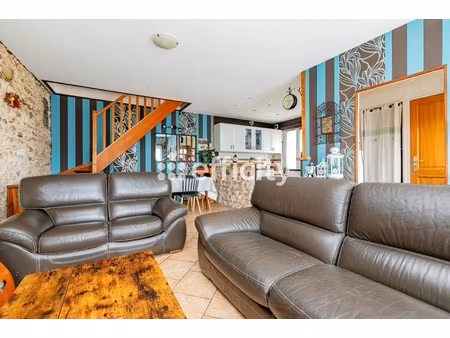 maison 5 pièces - 94 m²