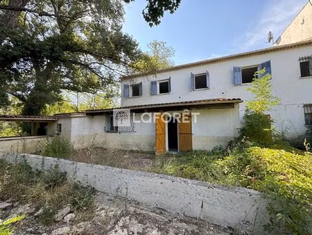 ancien hôtel brignoles 14 pièces 880 m²