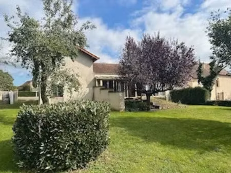 vente maison 5 pièces 107 m² à baugy (71110)  132 000 €