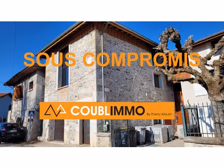 vendue coublevie maison de ville au calme