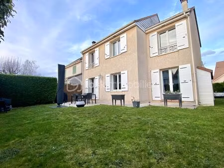 maison de 125 m² à courtry