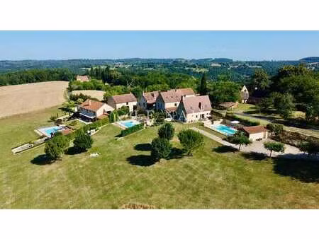 propriété de luxe à vendre à sarlat-la-canéda : 2 050 000 € | 750m²