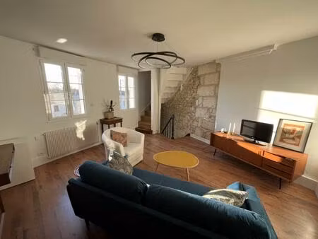 location appartement 3 pièces 66 m² à angoulême (16000)