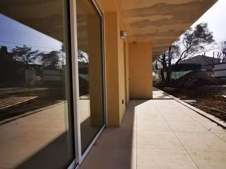 a louer - toulon ouest - appartement type 3 en rdj avec 2 places de parking