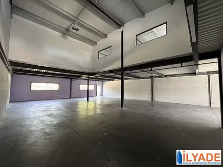 mixte activités / bureaux à louer