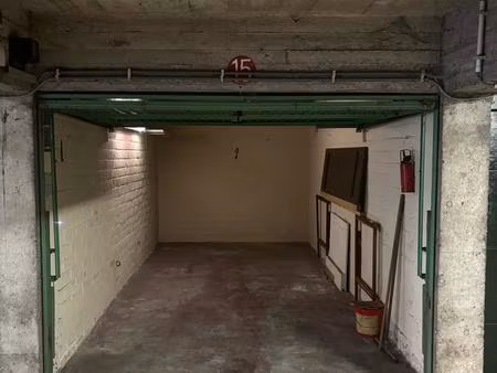 garage te koop in merksem