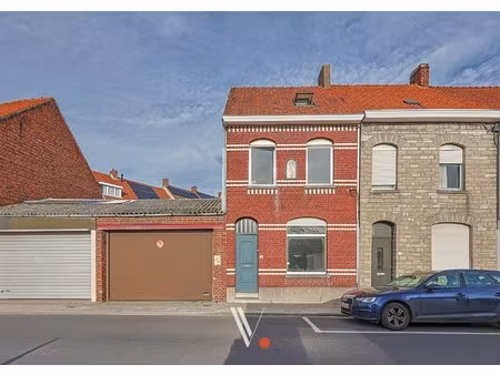 huis te koop in izegem met 2 slaapkamers