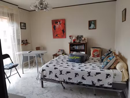 vente appartement 1 pièce 30 m² hyères (83400)