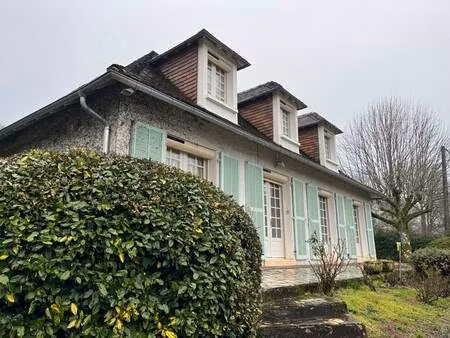vente maison 6 pièces 187 m² saint-cyr-la-roche (19130)