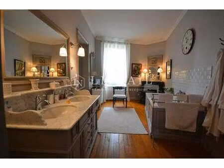 hôtel particulier à vendre à alençon : 580 000 € | 230m²