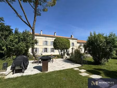 maison de luxe à vendre à jurignac : 595 650 € | 260m²