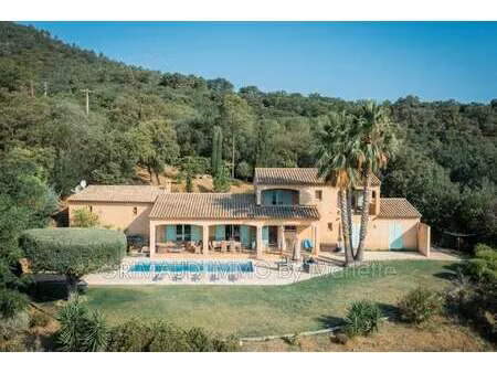 villa de luxe à vendre à la garde-freinet : 1 690 000 € | 174m²