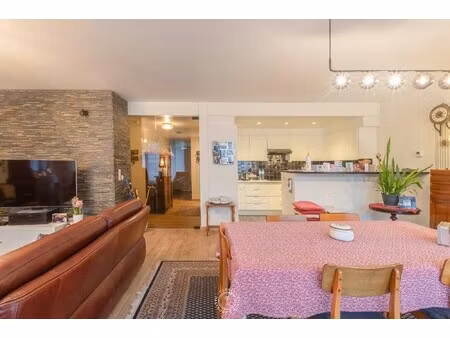 appartement te koop in sint-niklaas met 3 slaapkamers