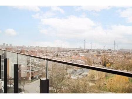 appartement te koop in merksem met 3 slaapkamers