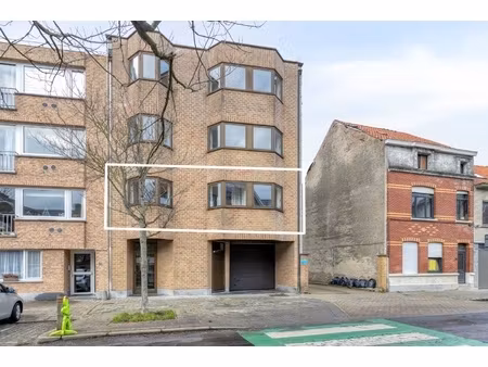 appartement te koop in oostende met 9 slaapkamers