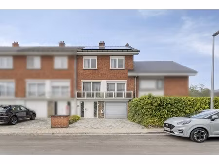 huis te koop in kortrijk met 3 slaapkamers