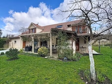 vente maison 7 pièces 209 m² verneuil-en-halatte (60550)