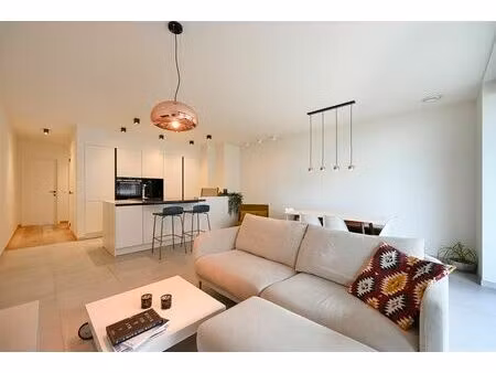 gemeubeld appartement met 2 terrassen en scheldezicht