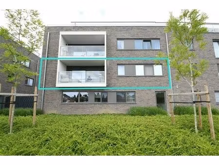 bezoeken volzet- appartement met twee autostaanplaatsen