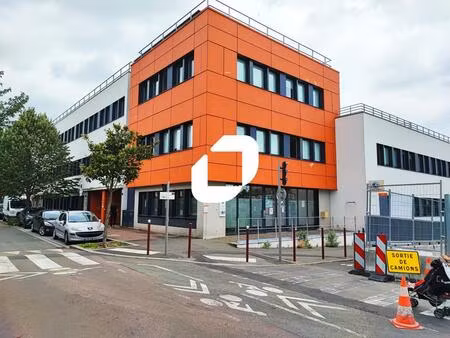 a louer  proche rer e