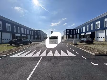 location entrepôt moissy cramayel 77550