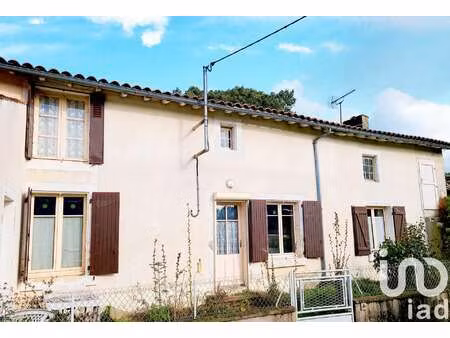 vente maison à fomperron (79340) : à vendre / 106m² fomperron