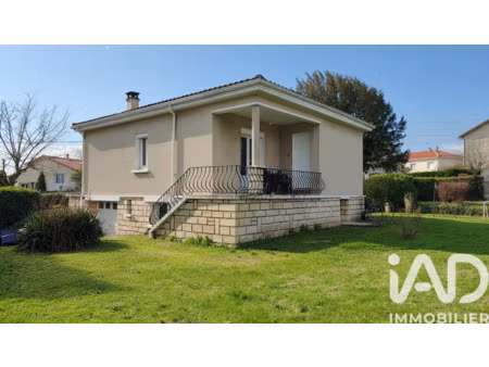 vente maison à niort (79000) : à vendre / 72m² niort