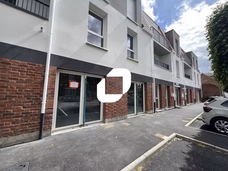 a vendre  surface neuve a amenager