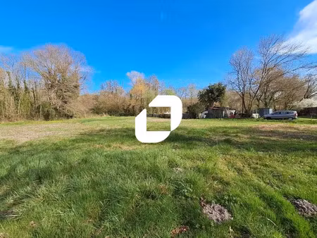vente terrain ambares et lagrave 33440