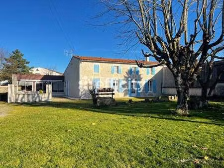 vente maison à semussac (17120) : à vendre / 150m² semussac