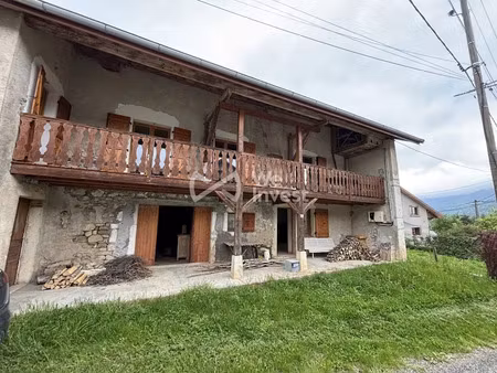 vente maison 7 pièces 218 m² à champfromier (01410)  335 000 €