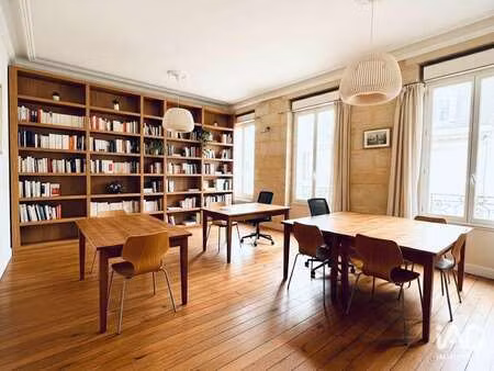 vente bureaux et commerces à bordeaux (33000) : à vendre / 145m² bordeaux