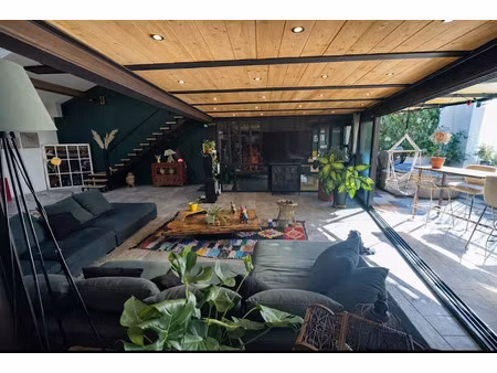 vente maison 4 pièces 217 m² à chateaurenard (13160)  399 000 €