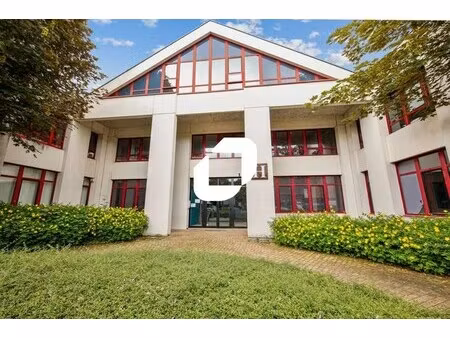 bâtiment rénové à vendre