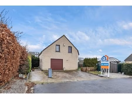 huis te koop in roosdaal met 3 slaapkamers