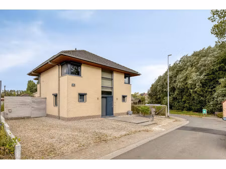 huis te koop in aspelare met 4 slaapkamers