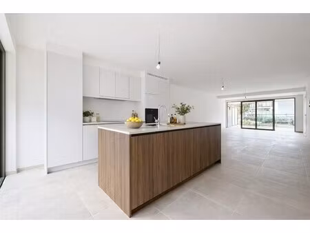 appartement te koop in roeselare met 2 slaapkamers