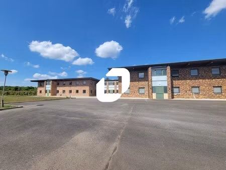 location bureau mennecy 91540