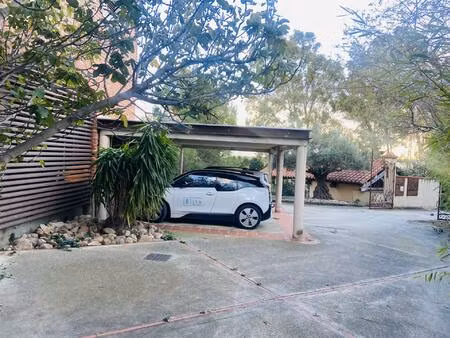 perpignan sud - grande habitation avec annexes et bureaux