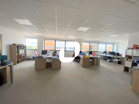 location bureau romainville 93230