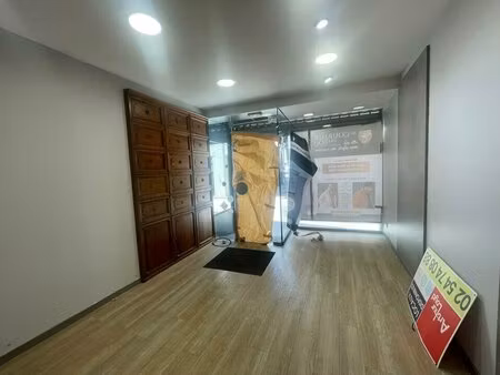 local commercial a louer