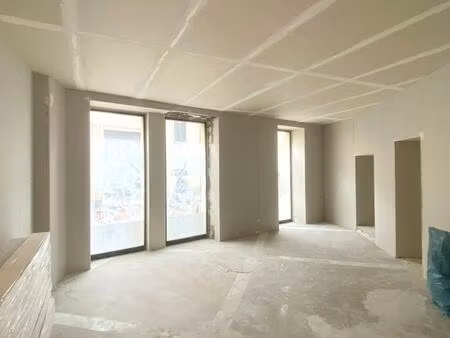 a louer - local commercial - emplacement ++