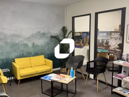 a louer  bureaux en rdc