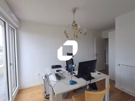 location bureau bordeaux 33800