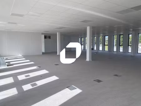 location bureau merignac 33700