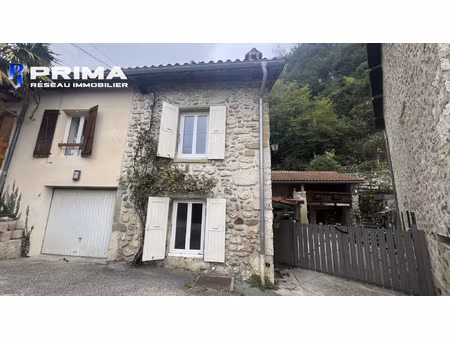 maison de ville à la buisse