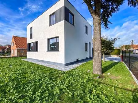 huis te koop in koksijde met 4 slaapkamers