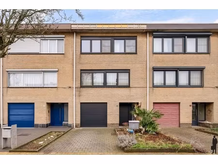 huis te koop in stabroek met 4 slaapkamers