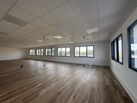 bureaux à vendre / à louer