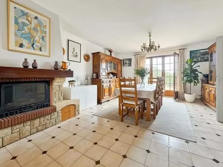 maison de 7 pièces de 157 m² avec jardin en vente à thézan-des-corbières